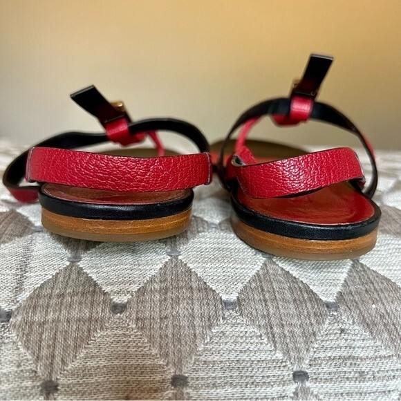 Chloe Brick Red Snakeskin Print Gold Buckle T Strap Sandals EU 37.5 US 7 - 7.5 - Picture 8 of 16